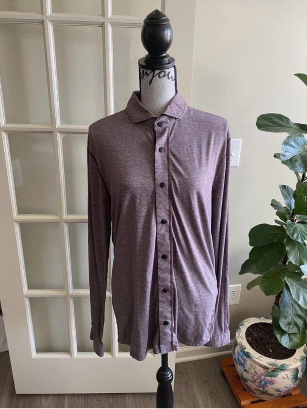 Lululemon rival heathered cherry black button up long sleeve top